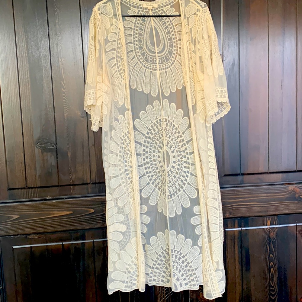 Lace kimono